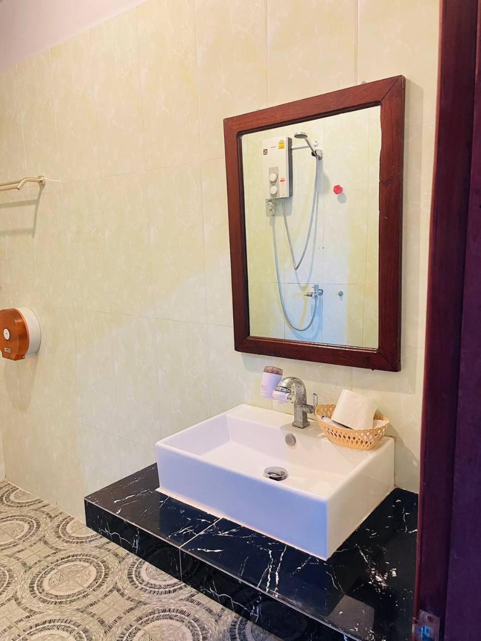 Golden Bakong Boutique Hotel Siem Reap Exterior photo