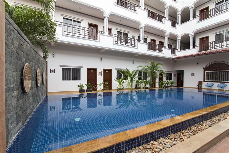 Golden Bakong Boutique Hotel Siem Reap Exterior photo